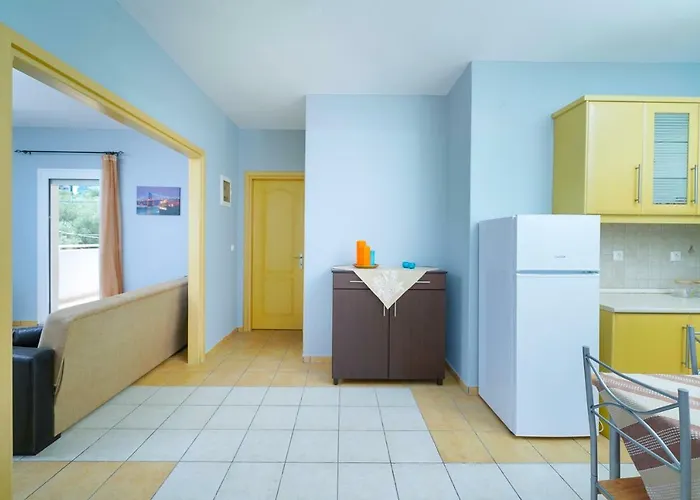 Sunny By The アパート クリッシ・アモウディア