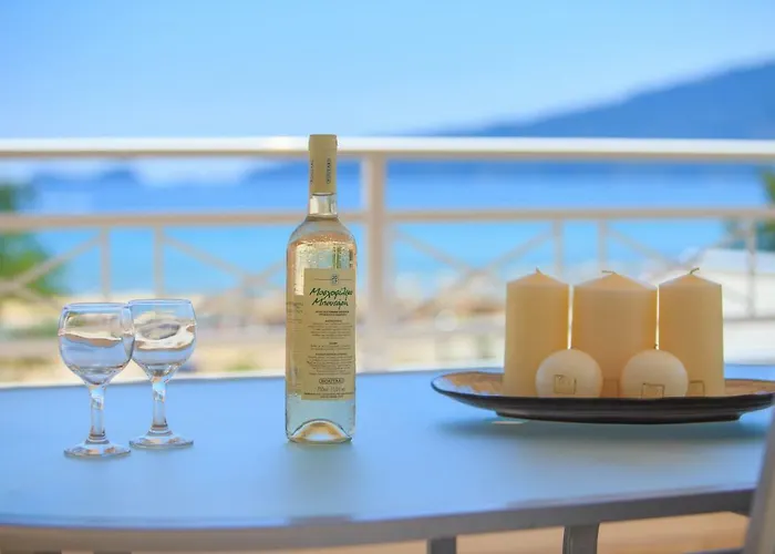 Sunny By The クリッシ・アモウディア